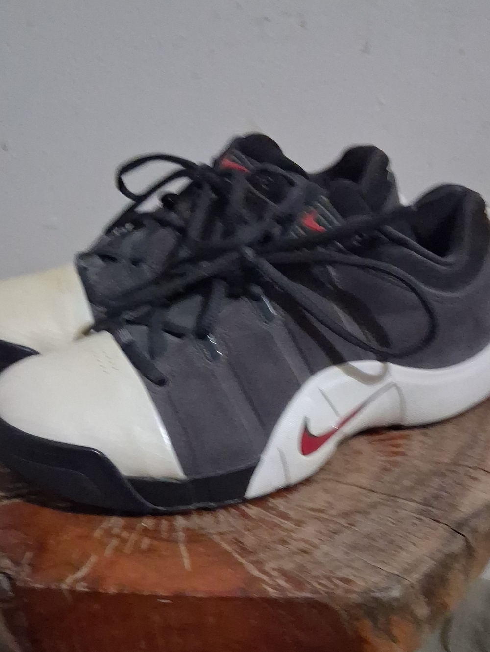 Nike Men’s Gray, White and Red Low-Top Sneakers, Nike Air Force Zoom Lebron 4